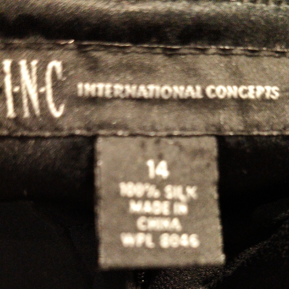 FINAL PRICE INC Beautiful Black Silk V-neckline Sheer Blouse Size 14